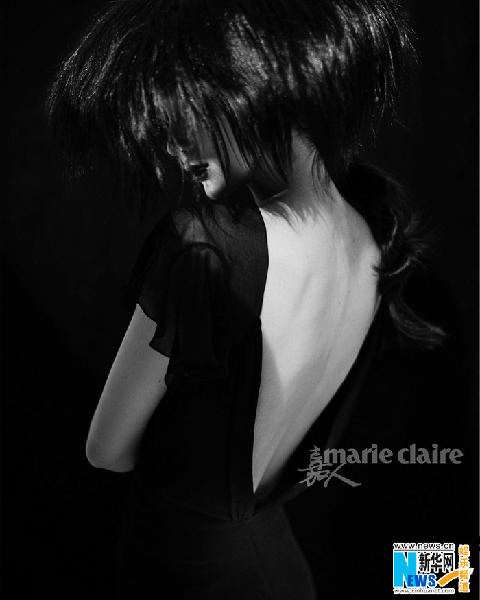 Angelababy попала на обложку модного журнала на сентябрь
