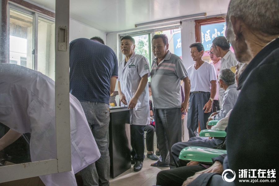 «Передвижная больница» обеспечивает пациентам необходимое лечение