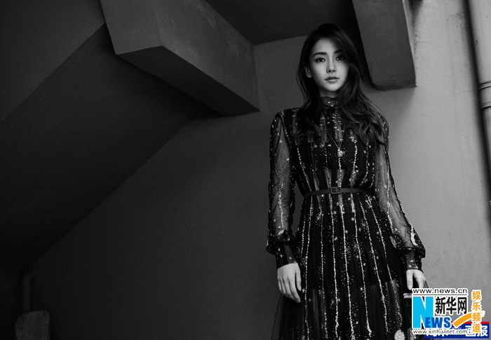 Angelababy попала на обложку с винтажным стилем