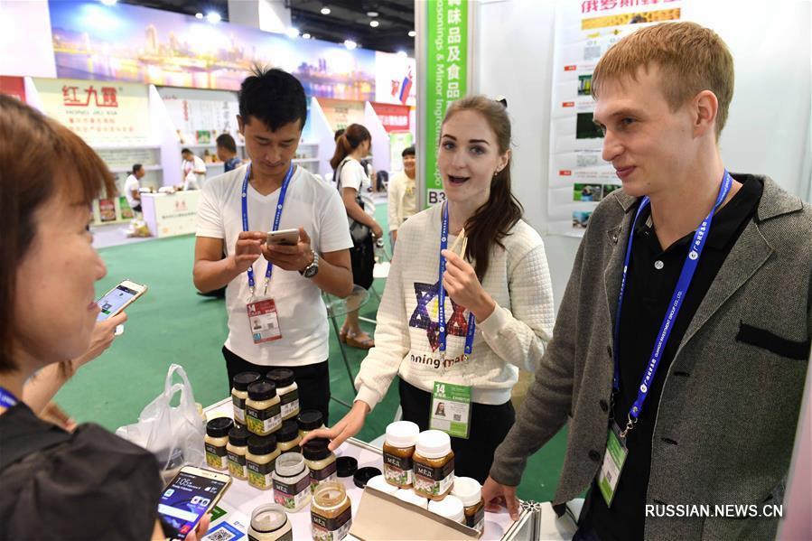 Краски мира на ярмарке Китай-АСЕАН