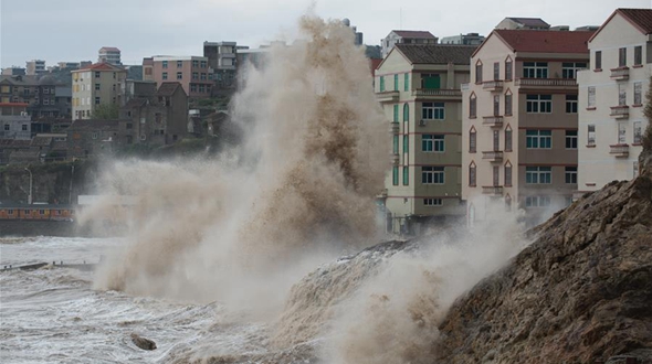 Провинция Чжэцзян готовится к удару тайфуна 'Талим'