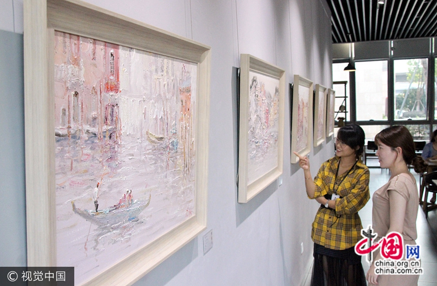 17 сентября, в городе Сучжоу в Ming Gallery of Art открылась выставка масляных работ украинского художника Ивана Пилипенко, на которой представлены 76 картин. 
