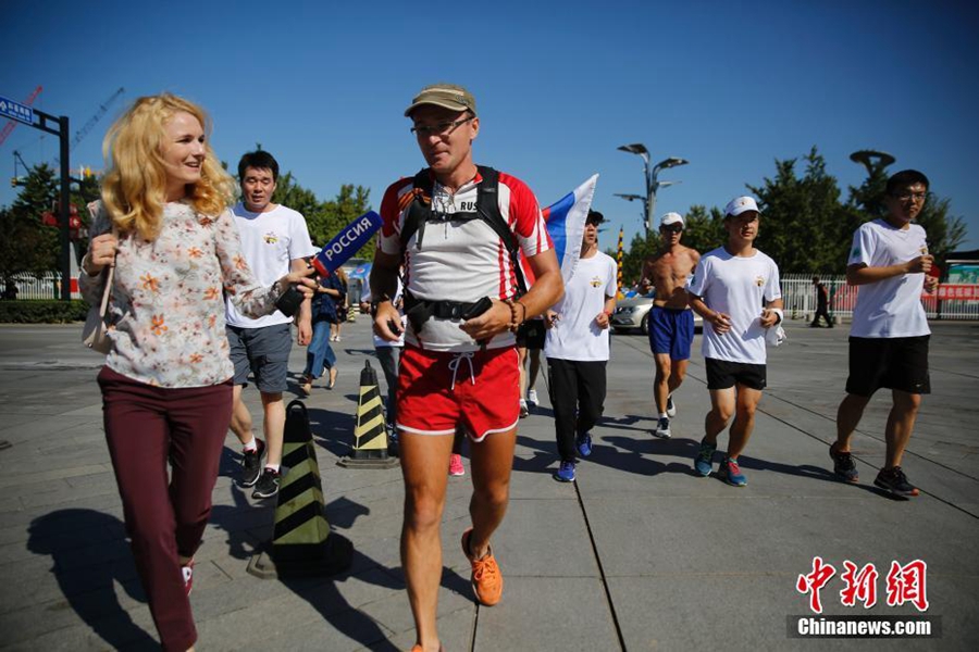 Российский спортсмен пробежал 8000 км из Москвы в Пекин 