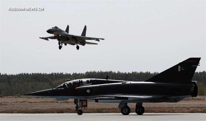Китай и Пакистан намерены углублять сотрудничество в сфере ВВС