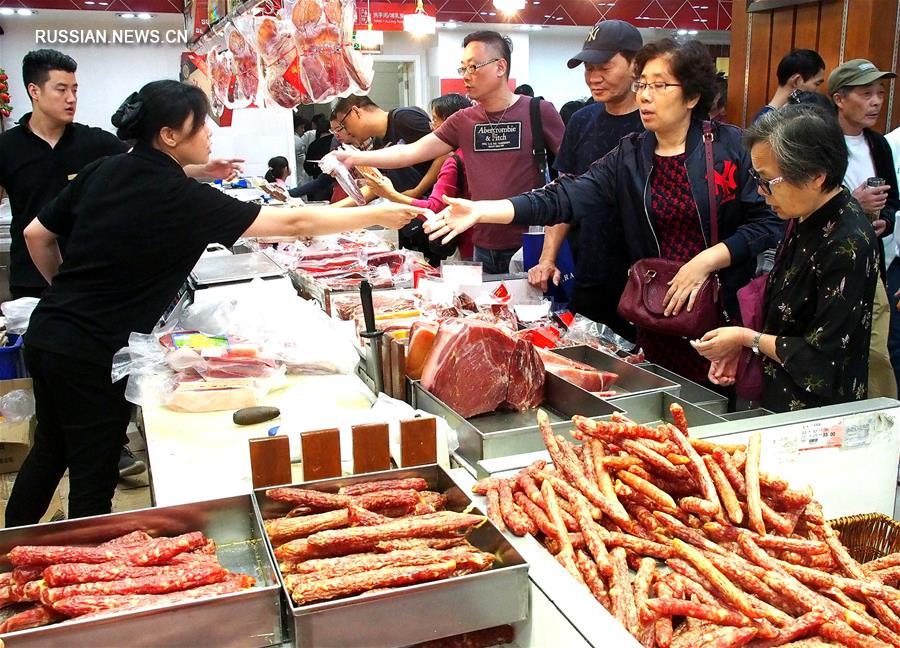 В 'золотую неделю' по случаю Национального праздника КНР доходы от внутреннего туризма в Китае достигли 583,6 млрд юаней