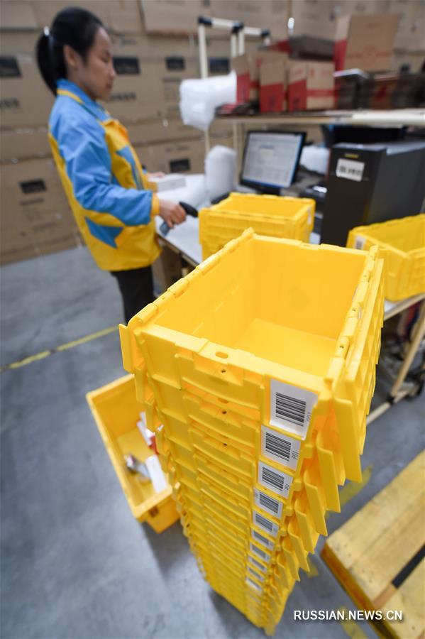 Удобно и экологично -- 'коробки экспресс-доставки' замещают бумажные аналоги в Китае