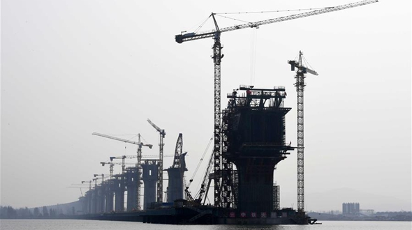 Началось возведение верхней конструкции моста 'Цуйцзяин' высокоскоростной железной дороги Ухань-Шиянь