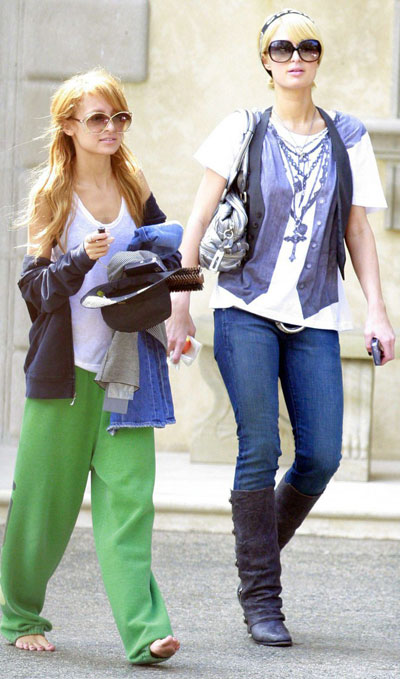 Paris Hilton y Nicole Richie 011