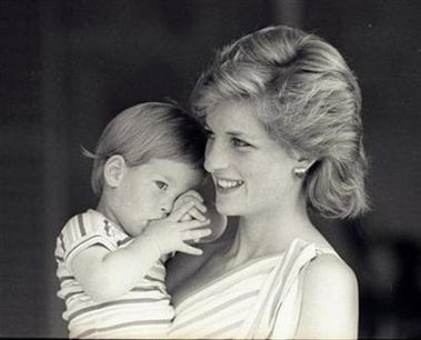 Los diez momentos más hermosos de la Princesa Diana5