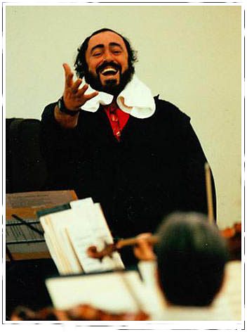 Fallece tenor italiano Luciano Pavarotti 00