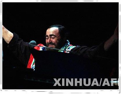 Fallece tenor italiano Luciano Pavarotti 00