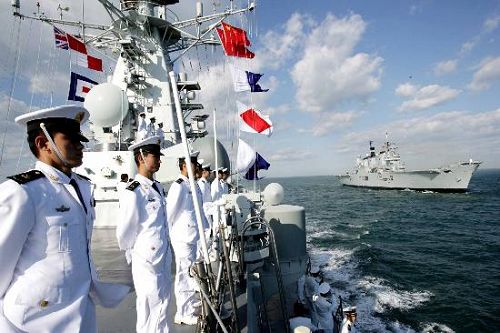Sostiene China primer ejercicio militar con portaaviones británico 3