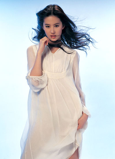 Diez chicas guapas de nueva generación china 8