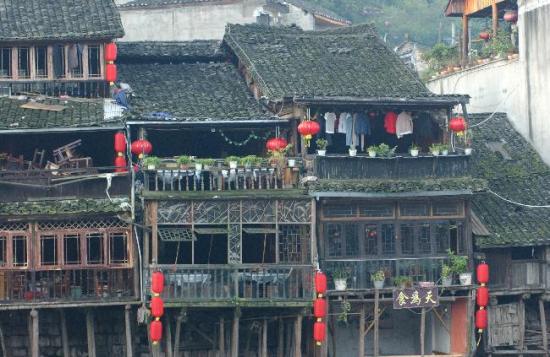 Fenghuang, uno de los pueblos antiguos más bellos en China 008