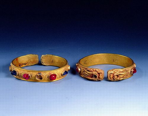 Objetos de oro y jade más preciosos de dinastía Ming (1368-1644) 6
