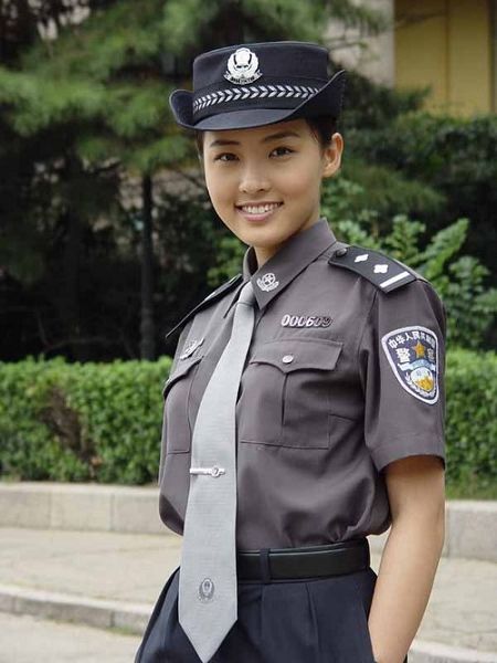 Mujeres policías más bellas en China 1