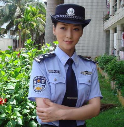 Mujeres policías más bellas en China 2