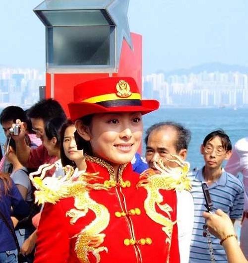 Mujeres policías más bellas en China 10