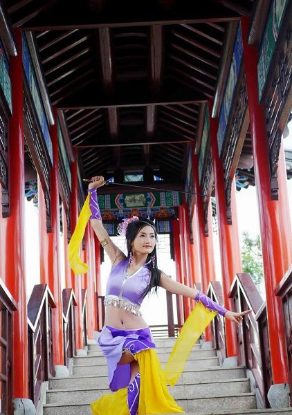 Chica guapa en mitos del Wushu chino 5