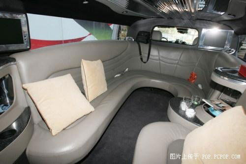 H2 Hummer Limousine Interior 005