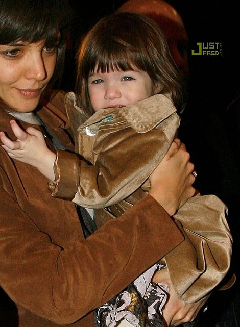 Tom Cruise, Katie Holmes y su preciosa hija en Nueva York 1