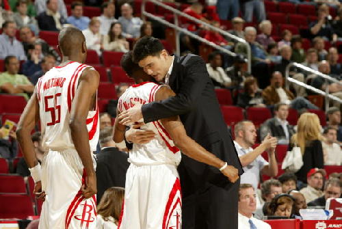 Yao Ming se despide de la temporada tras fracturarse el tobillo izquierdo 2