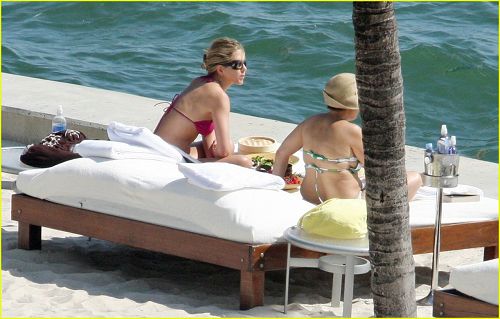 El bikini &apos;inexistente&apos; de Jennifer Aniston 6