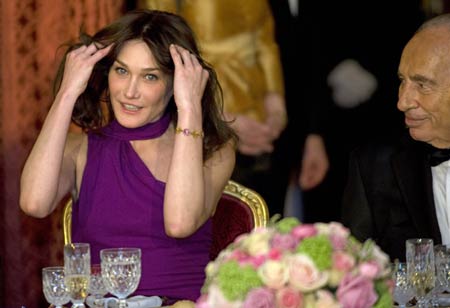 Foto de Carla Bruni desnuda sale a la venta 5