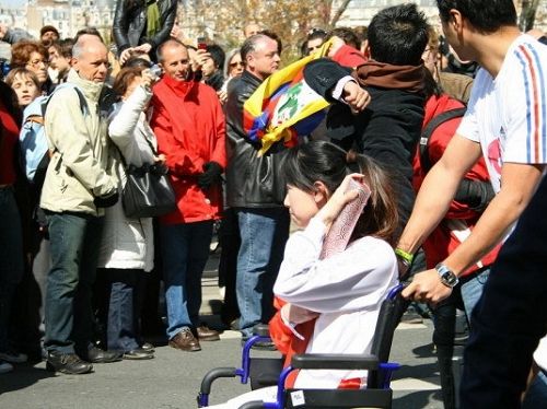 El momento más emocionado en el relevo de la antorcha olímpico 17