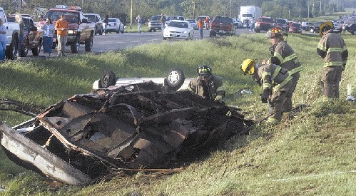 Sube a 22 cifra de muertos por tornado en Estados Unidos 2