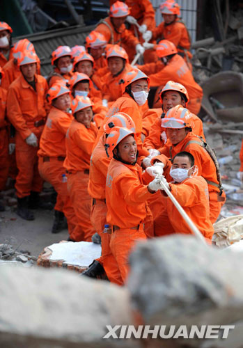 Las personas más respetables del terremoto de Sichuan 13