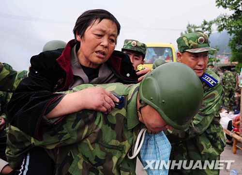 Las personas más respetables del terremoto de Sichuan 20