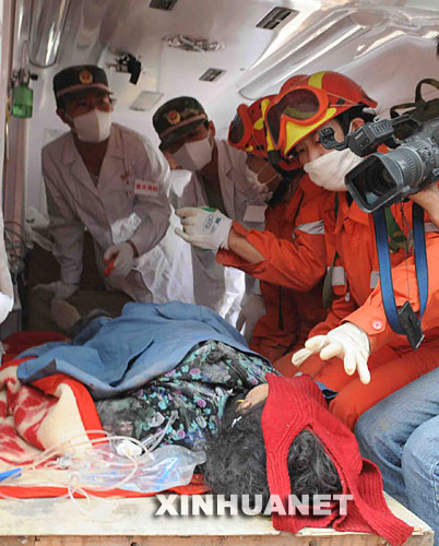 Rescatan vivas a dos personas en China 164 horas después del sismo 4