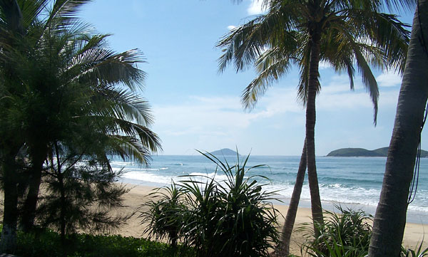 Playas tropicales en Sanya 11