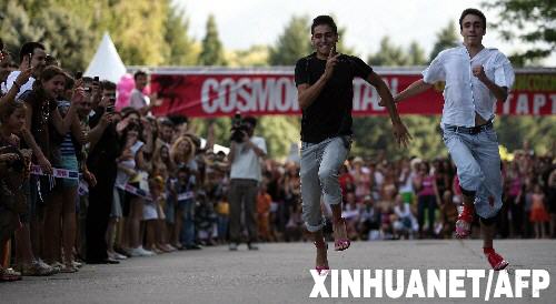 Carrera de velocidad en calzado de tacón alto 4