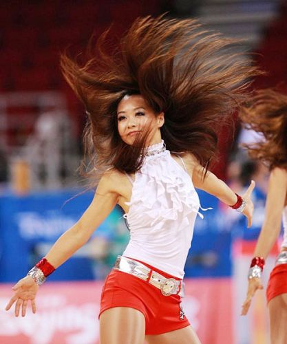 Barra de animadores del baloncesto femenino2