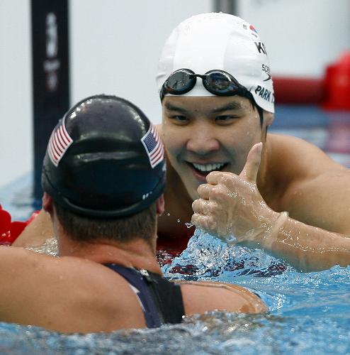 Beijing 2008: Michael Phelps gana medalla de oro en 200 metros libre masculino 3