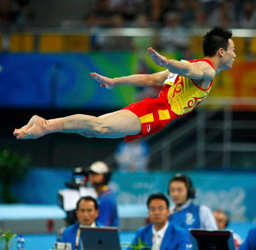 GIMNASIA (M): CHINA SE CORONA CON EL ORO EN EL CONCURSO COMPLETO POR EQUIPOS 15