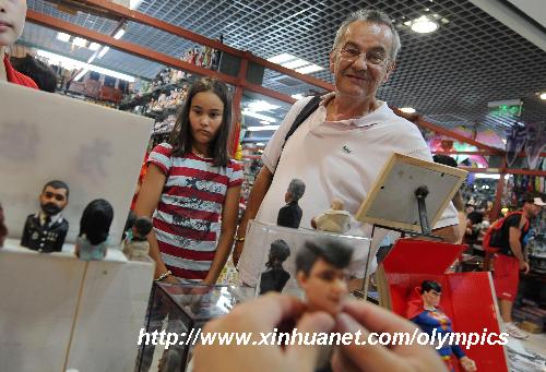 Los extranjeros compran en el mercado Xiushui5