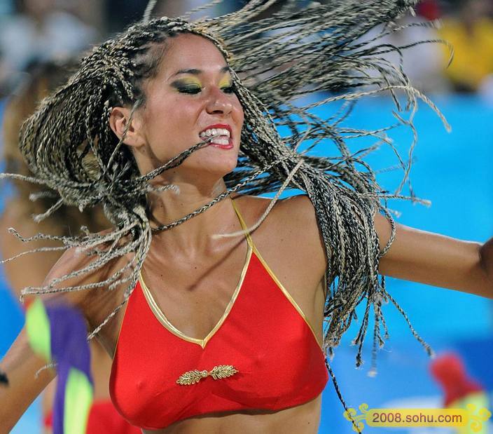 Reinas sexys del voleibol de playa 003