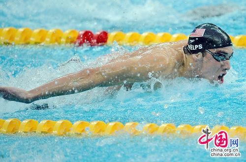 Phelps logra octavo oro en relevo masculino de 4x100m estilos7