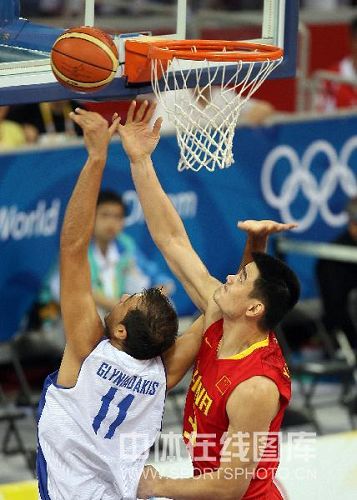 Beijing 2008-Baloncesto: China cae ante Grecia pero pasa a cuartos9