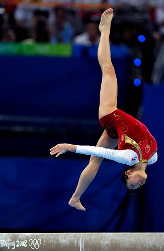 Beijing 2008-Gimnasia artística: (URGENTE) La estadounidense Shawn Johnson gana el oro en barra de equilibrio 3