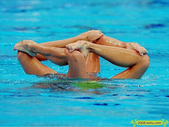 Las bellezas chinas de la natación sincronizada 8