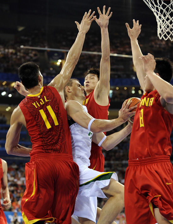 Beijing 2008-Baloncesto: China queda eliminada al perder 94-68 ante Lituania 2