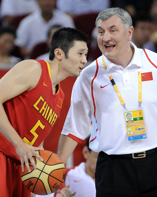 Beijing 2008-Baloncesto: China queda eliminada al perder 94-68 ante Lituania 3