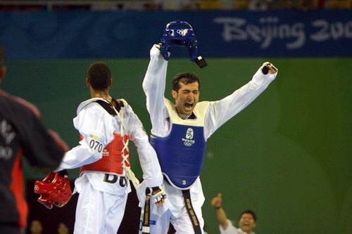 ESPECIAL: Celebra México primera medalla de oro en Beijing2