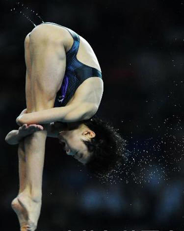 Beijing 2008 (URGENTE): Chen Ruolin de China gana oro en plataforma femenil 5