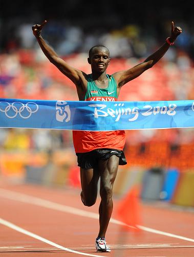 Beijing 2008: Keniano Samuel Kamau Wansiru gana oro en maratón 1