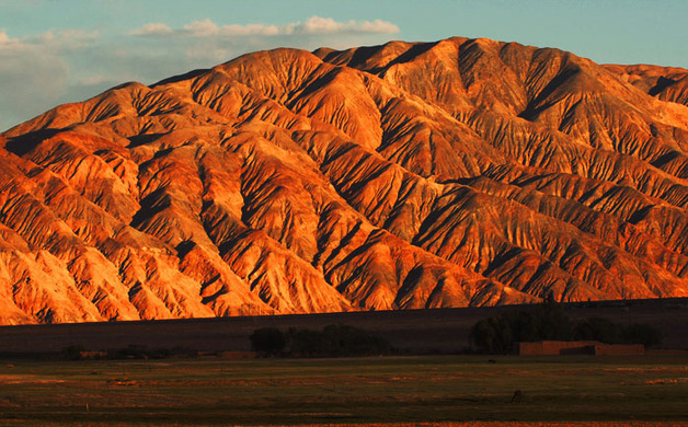 El Distrito Autónomo de la Etnia Tajika de Tashikuergan en XinJiang8